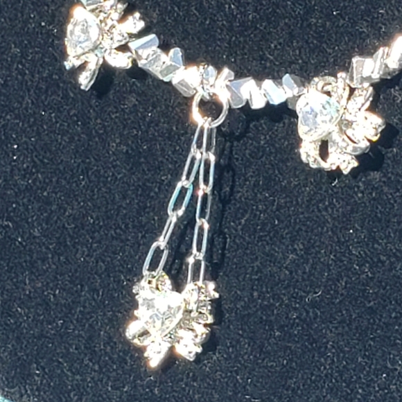 Designer Necklace. - Picture 5 of 10